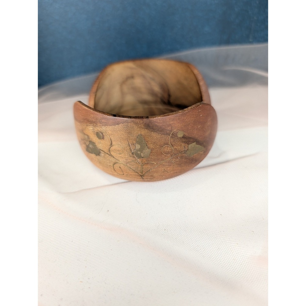 Carved Wooden Coaster Set with Holder & Brass Inlay Floral Detail - Picture 2 of 12